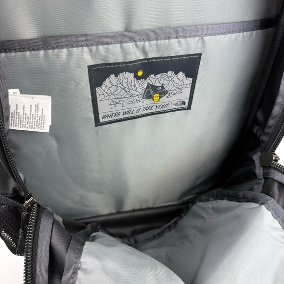The North Face Connector Backpack Bush Logo Black Canvas Used Once - Picture 7 of 11
